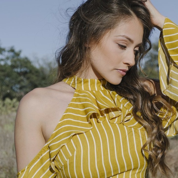 ✨ High Neck Cold Shoulder Dress 🎀 3 for $25 - Picture 8 of 8